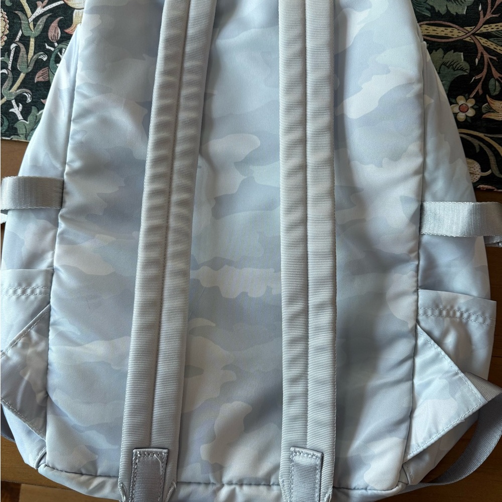 Lululemon Blue/White Heritage Camo Backpack - Picture 3 of 6
